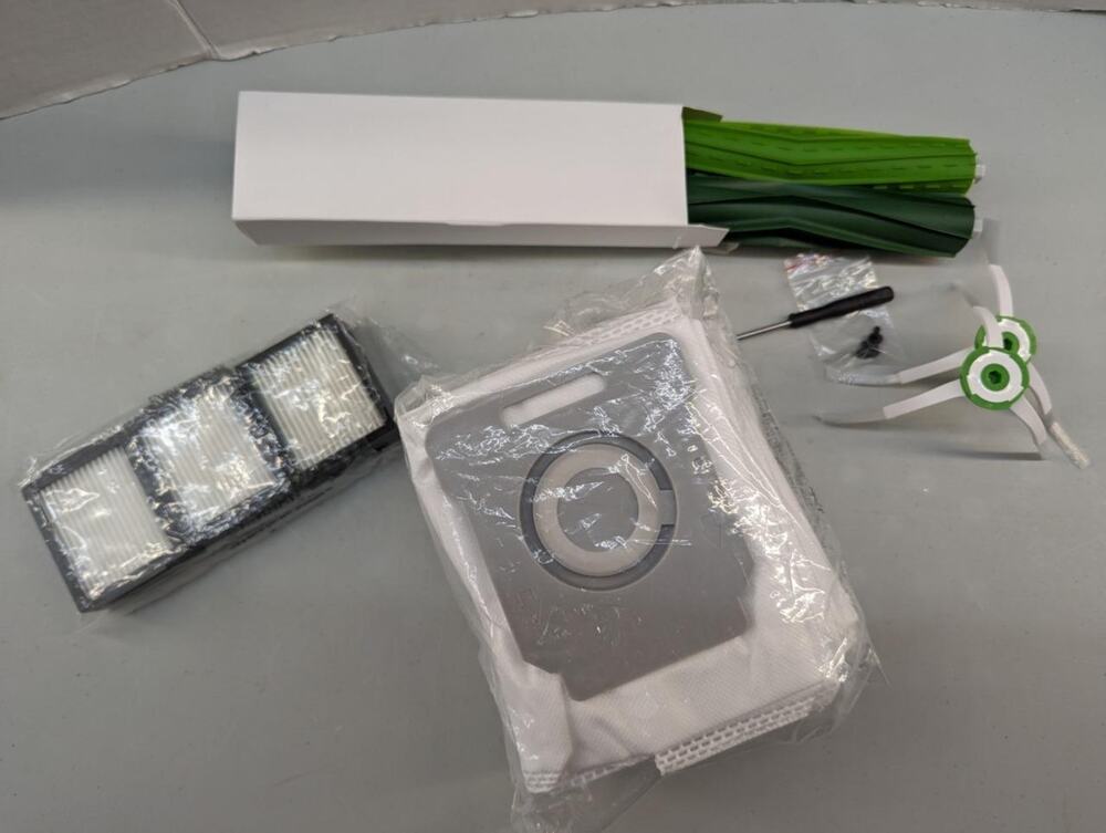 Replacement Filters Brushes iRobot Roomba Bags NEW -0224